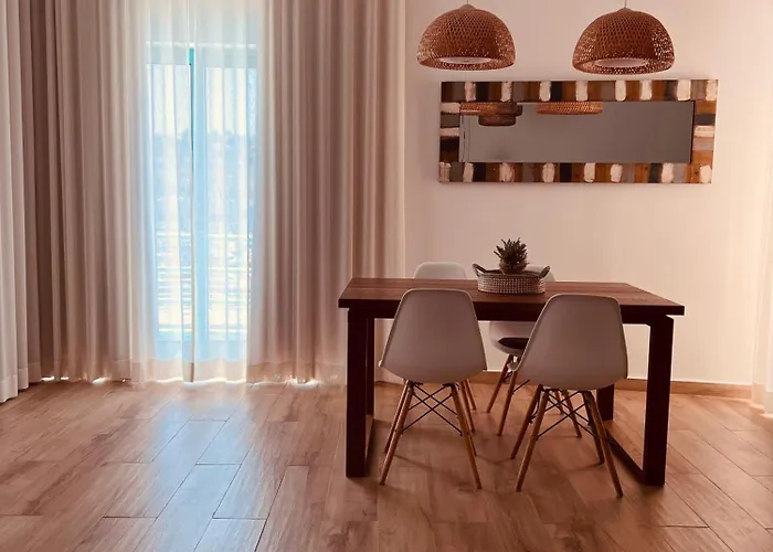 Beautiful In Marina Апартаменти